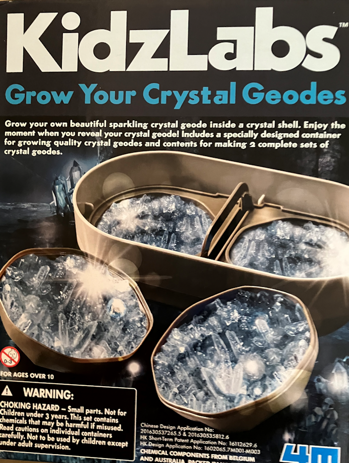 KidzLabs Grow your Crystal Geodes